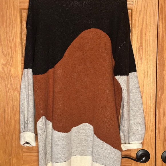 Blu Pepper - Colorblock Sweater Dress - Size Large - Picture 5 of 5